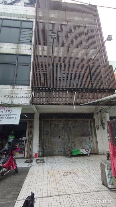 Jual/Sewa Ruko 3,5 Lantai Strategis di Rungkut Kidul Surabaya Timur - Image 1