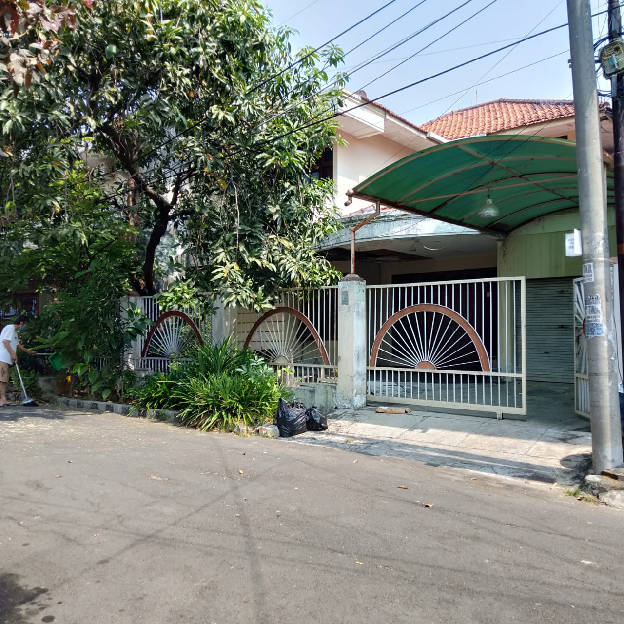 Dijual Rumah Siap Huni Darmo Permai Surabaya Barat - Image 1