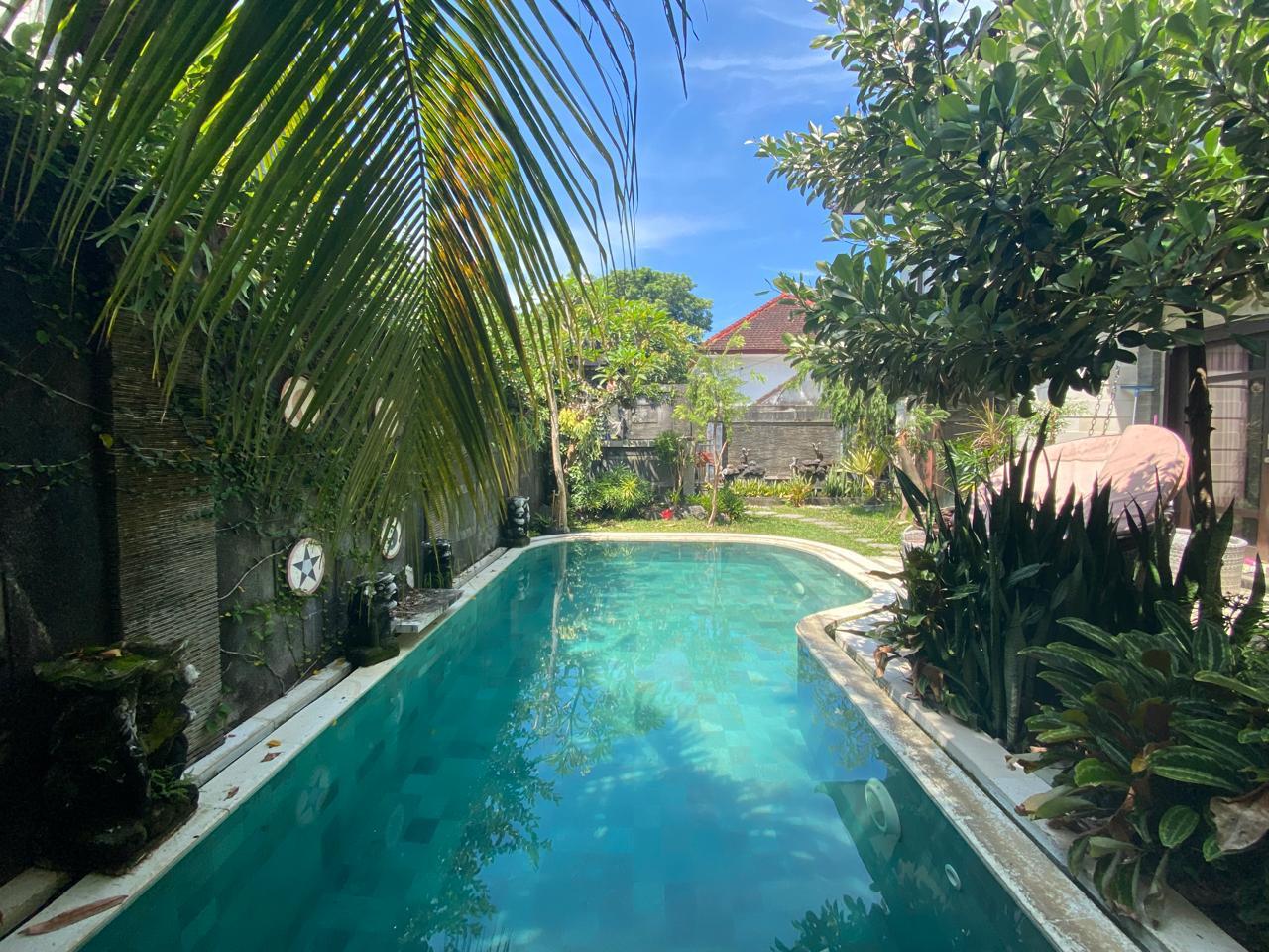 Disewakan Rumah Villa Eksklusif di Tropic Residence Jimbaran Bali - Thumbnail 3