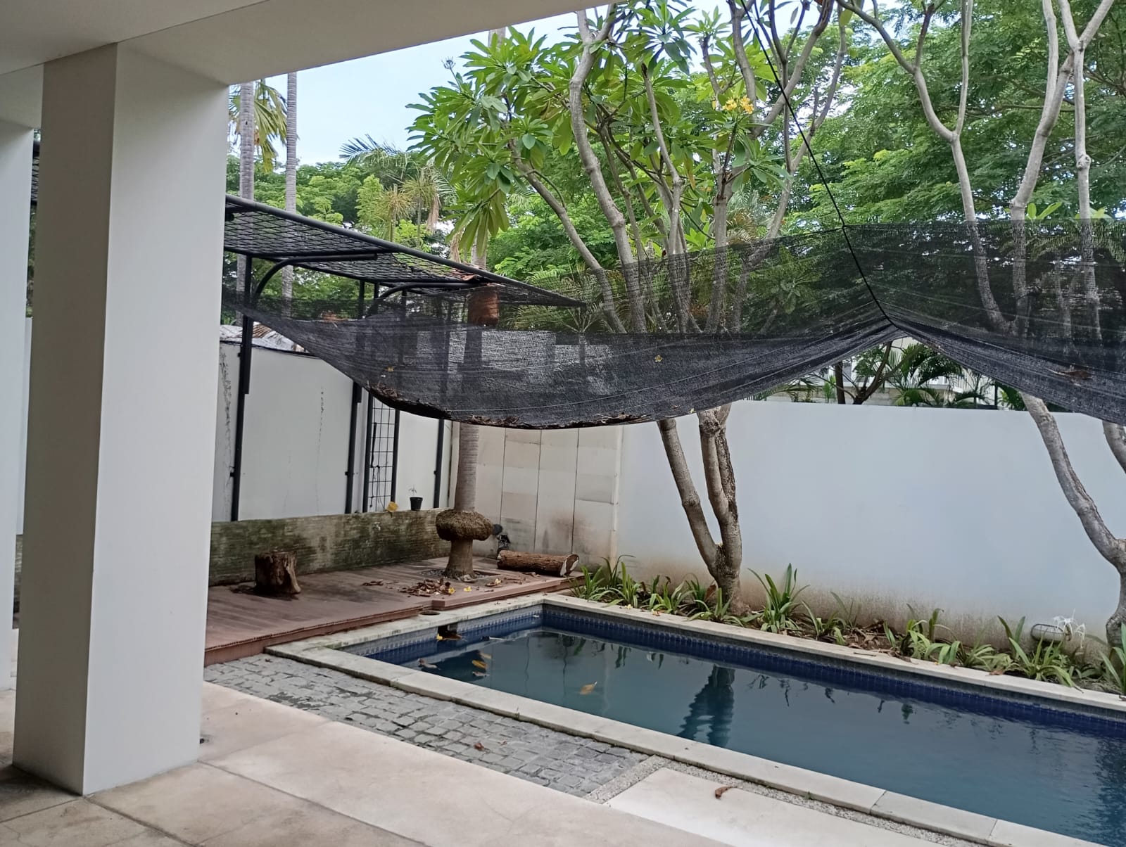 Dijual Rumah Mewah Akses Mudah di Isen International Living Surabaya Barat - Thumbnail 3