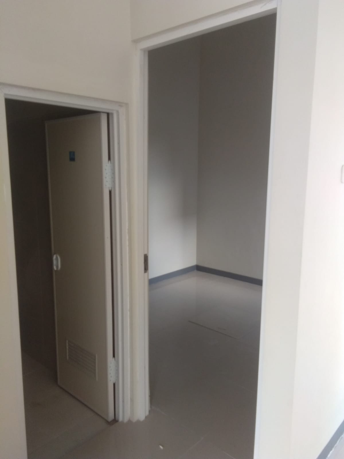 Dijual Rumah Baru Minimalis Lokasi Newton Park Sidoarjo - Thumbnail 4