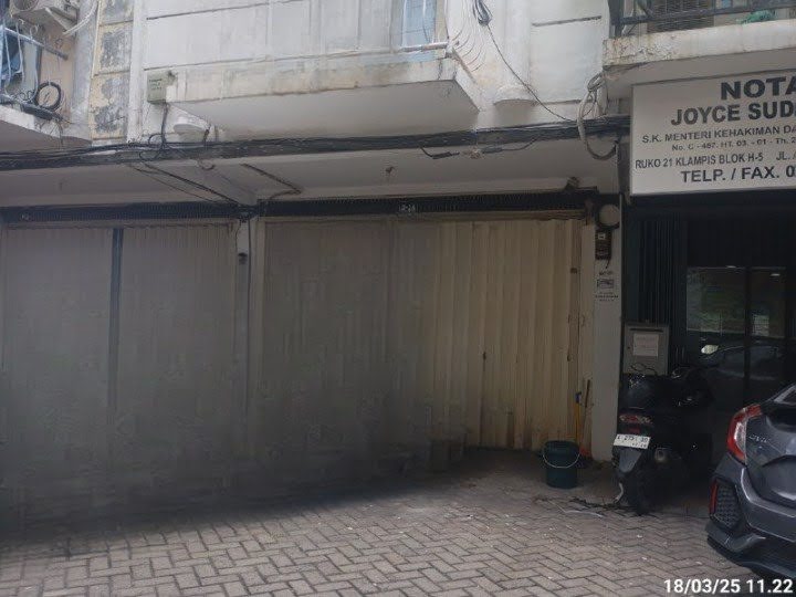 Disewakan Ruko Cocok Untuk Berbagai Usaha di Klampis Jaya Surabaya Timur - Image 1