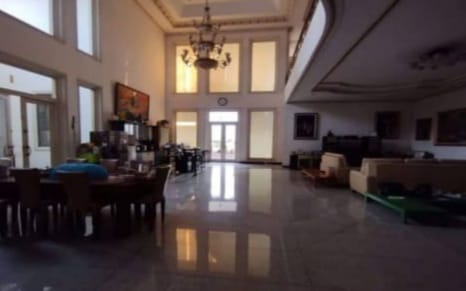 Dijual Rumah Lelang Mewah Dekat RS dan Mall di Surabaya Timur - Thumbnail 2