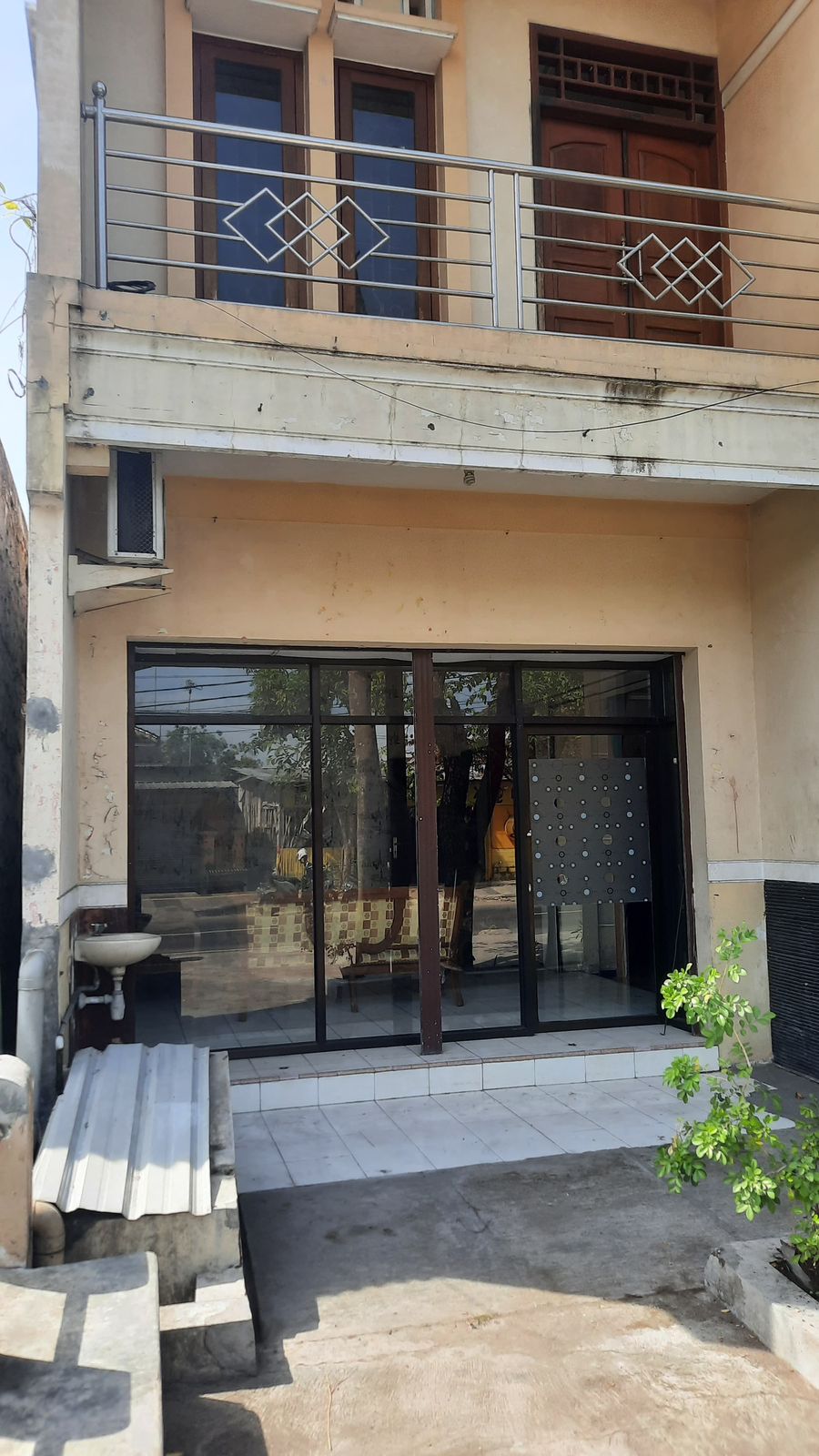 Dijual Rumah Nyaman Siap Huni di Basuki Rahmat Bojonegoro - Thumbnail 2