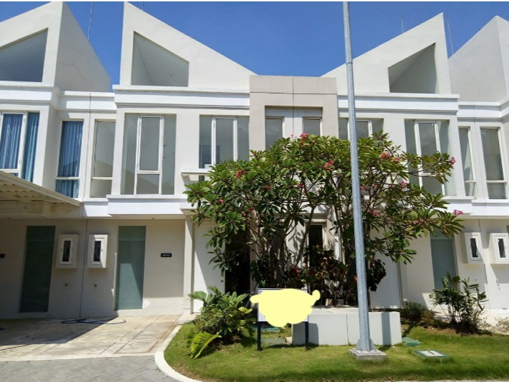 Dijual/Disewakan Rumah Minimalis 2 Lantai Grand Pakuwon Surabaya Barat - Image 1