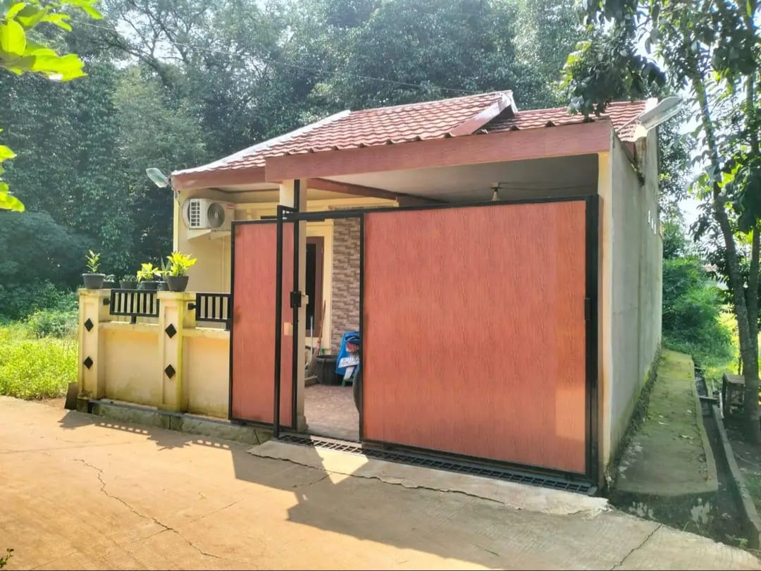 Dijual Rumah Minimalis Modern Harga Terjangkau di Kampung Sehat Cikaregaman Bekasi - Image 1