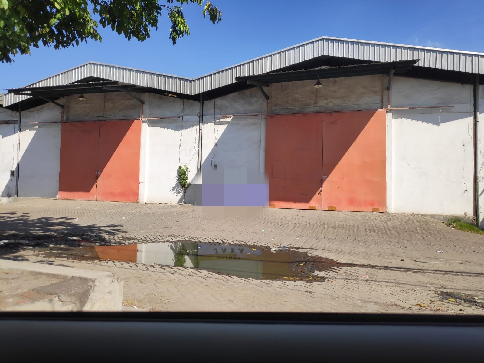 Dijual 2 Gudang Jejer Lokasi Strategis Pergudangan Margomulyo Permai Surabaya Barat - Image 1