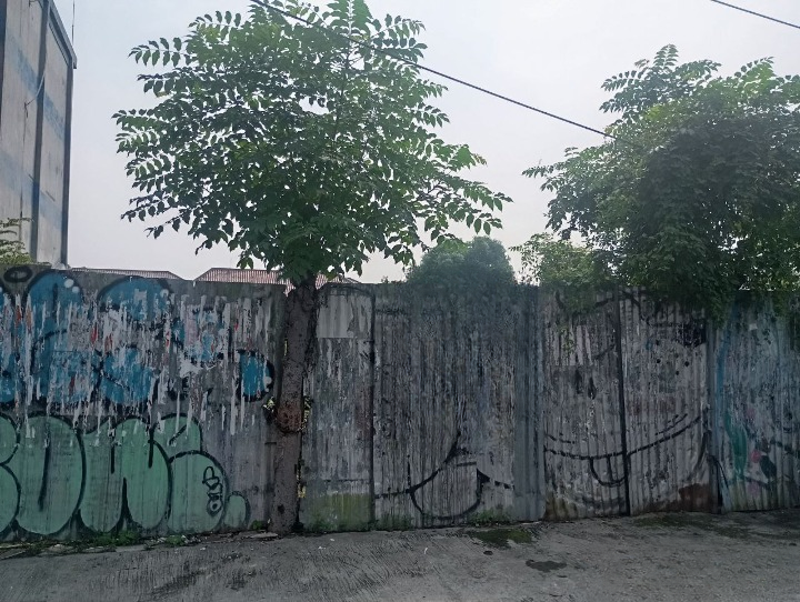 Dijual/Disewa Tanah Luas di Kawasan Potensial Jalan Sulawesi Surabaya Timur - Image 1