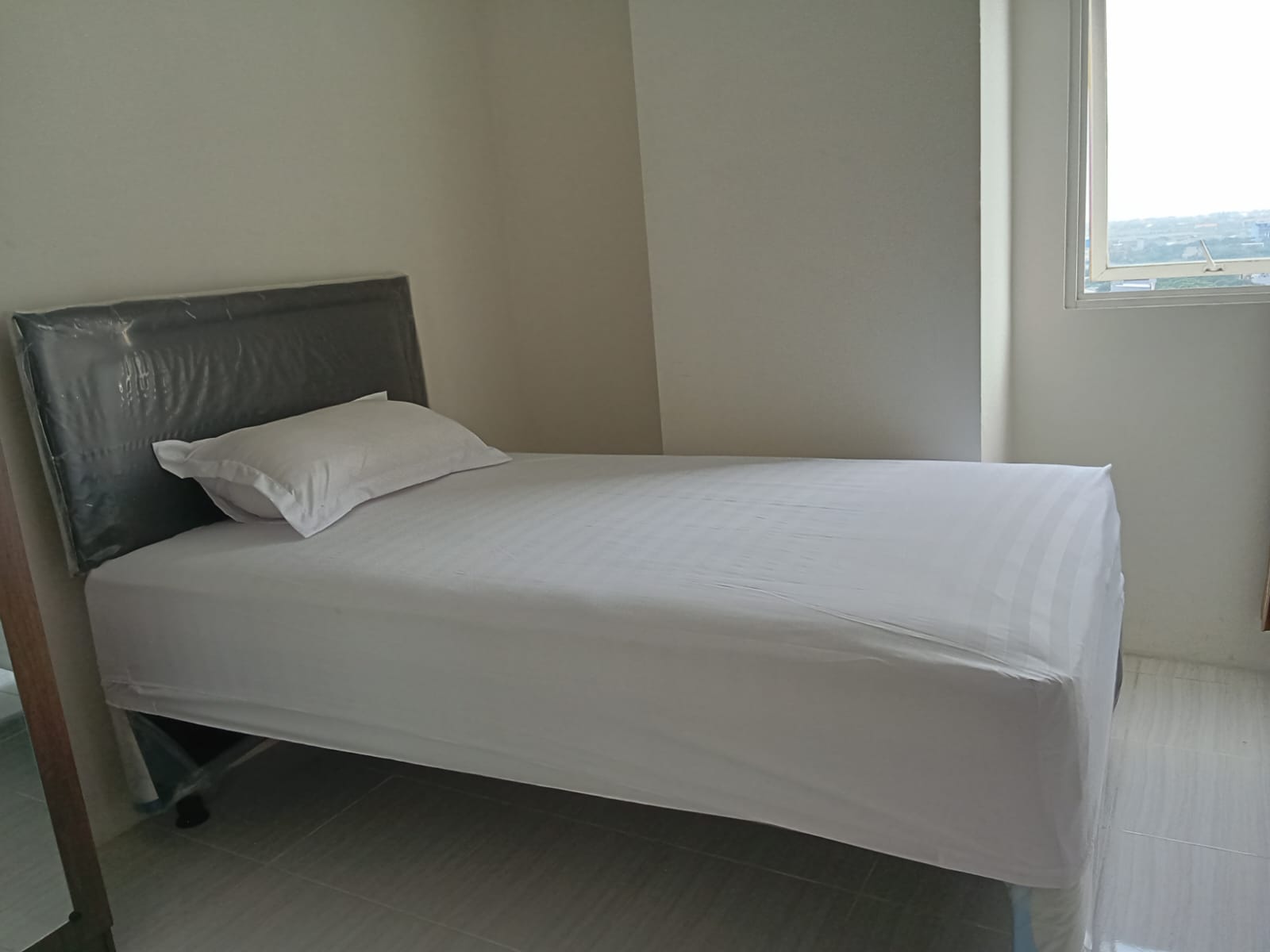 Dijual/Disewakan Apartemen di Puncak Dharmahusada Tower C Full Furnished Surabaya Timur - Thumbnail 3