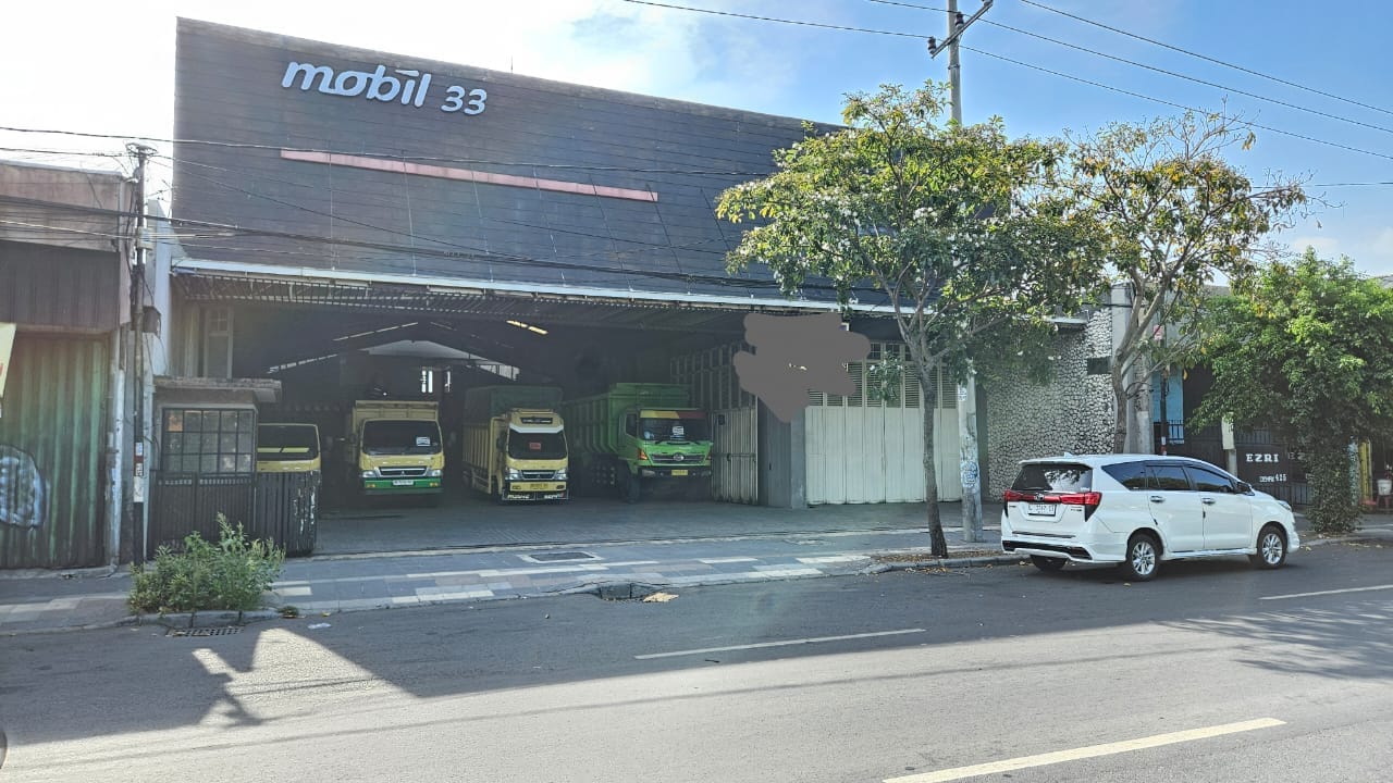 Dijual Tempat Usaha Strategis di Raya Demak Surabaya Utara - Image 1