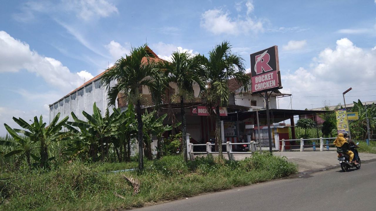 Dijual Lelang Rumah Usaha Terjangkau Lokasi Nol Jalan Raya Di Jombang - Thumbnail 2