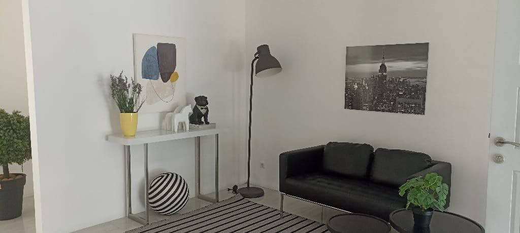 Jual/Sewa Rumah Modern 2 Lantai Lokasi Strategis Citraland Utama Surabaya Barat - Thumbnail 2