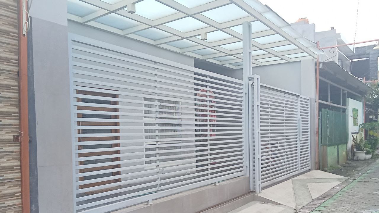 Rumah Siap Huni Dijual di Manukan Yoso Surabaya Barat - Image 1