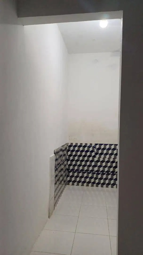 Dijual Ruko Strategis Cocok untuk Usaha di Taman Karang Bahagia Cikarang Utara - Thumbnail 4