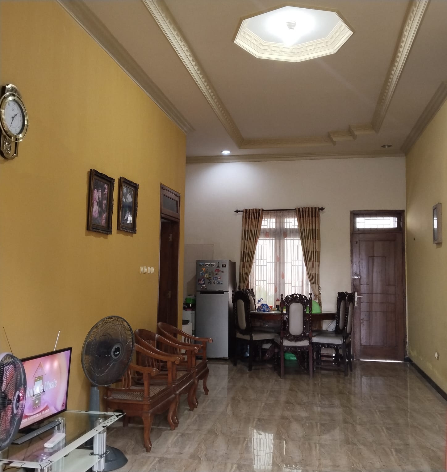 Dijual Rumah Nyaman Strategis di Raya Phirus Hijau Kotabaru Driyorejo Gresik - Thumbnail 3