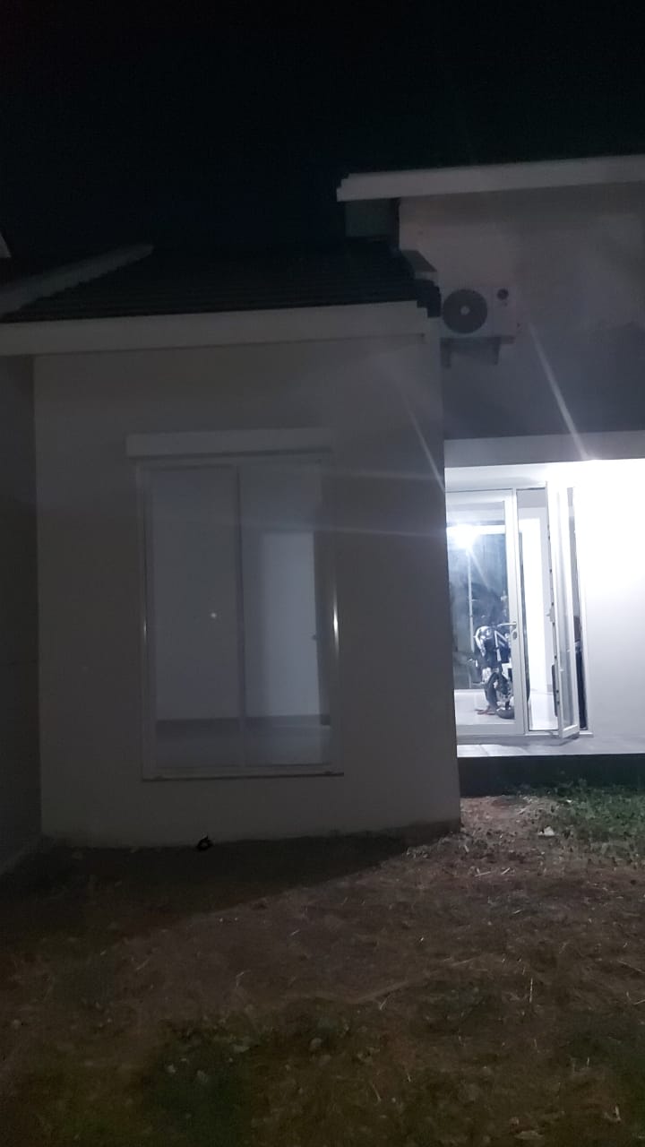 Jual Rumah Siap Huni Grand Harvest Cluster Belvoir Surabaya Barat - Thumbnail 2