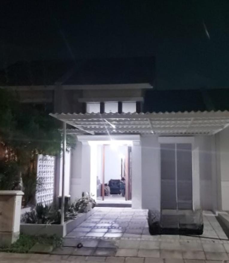 Jual Rumah Siap Huni Grand Harvest Cluster Belvoir Surabaya Barat - Thumbnail 4