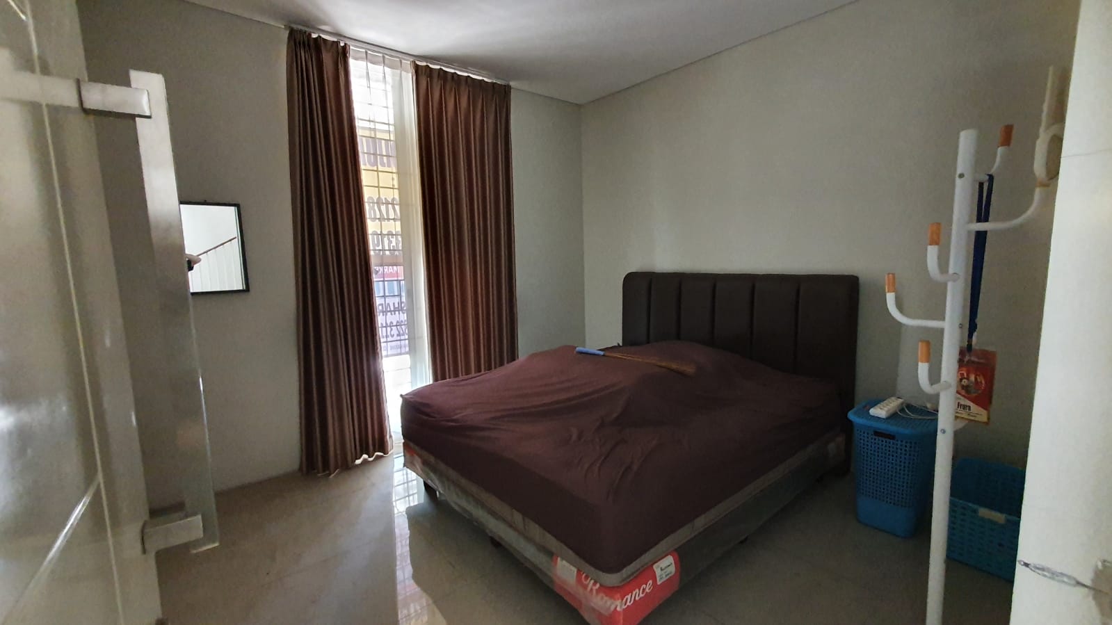 Dijual Rumah Nyaman di Greenlake Surabaya Barat - Thumbnail 4