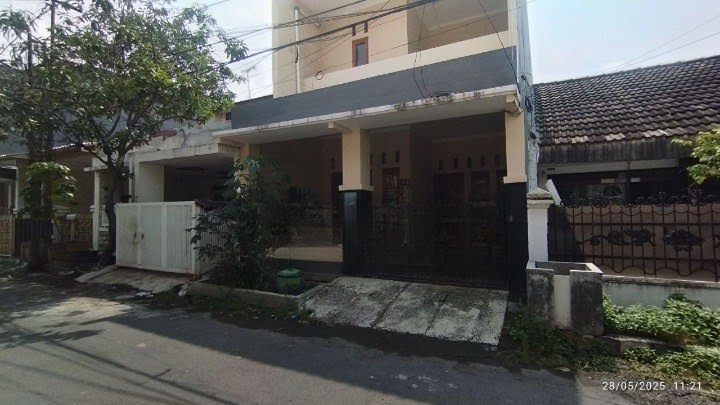 Dijual Rumah 2 Lantai Nyaman Siap Huni di Bendul Merisi Surabaya Selatan - Image 1