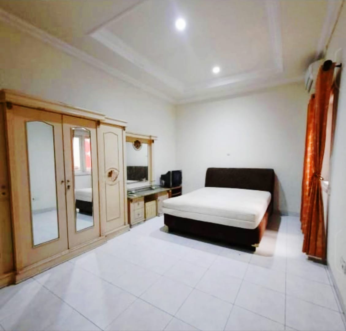 Dijual/Disewakan Rumah 2 Lantai Siap Huni di Tenggilis Utara Surabaya Selatan - Thumbnail 4