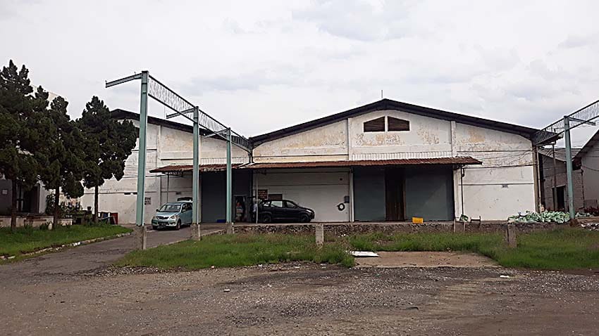 Jual Murah Lelang Eks Pabrik Karung Plastik Raya Karang Asem Purwosari Pasuruan - Image 1