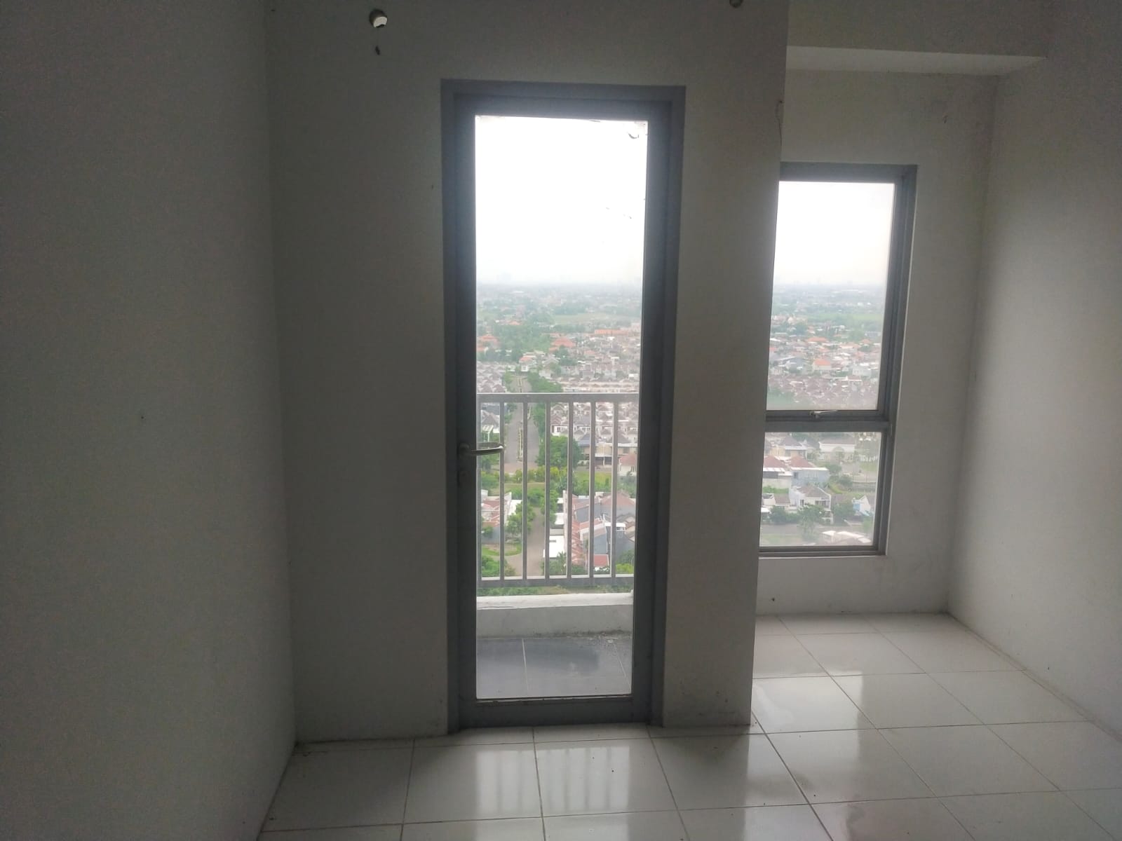 Dijual Unit Apartemen Strategis View Kolam Renang di Prospero Kahuripan Sidoarjo - Image 1