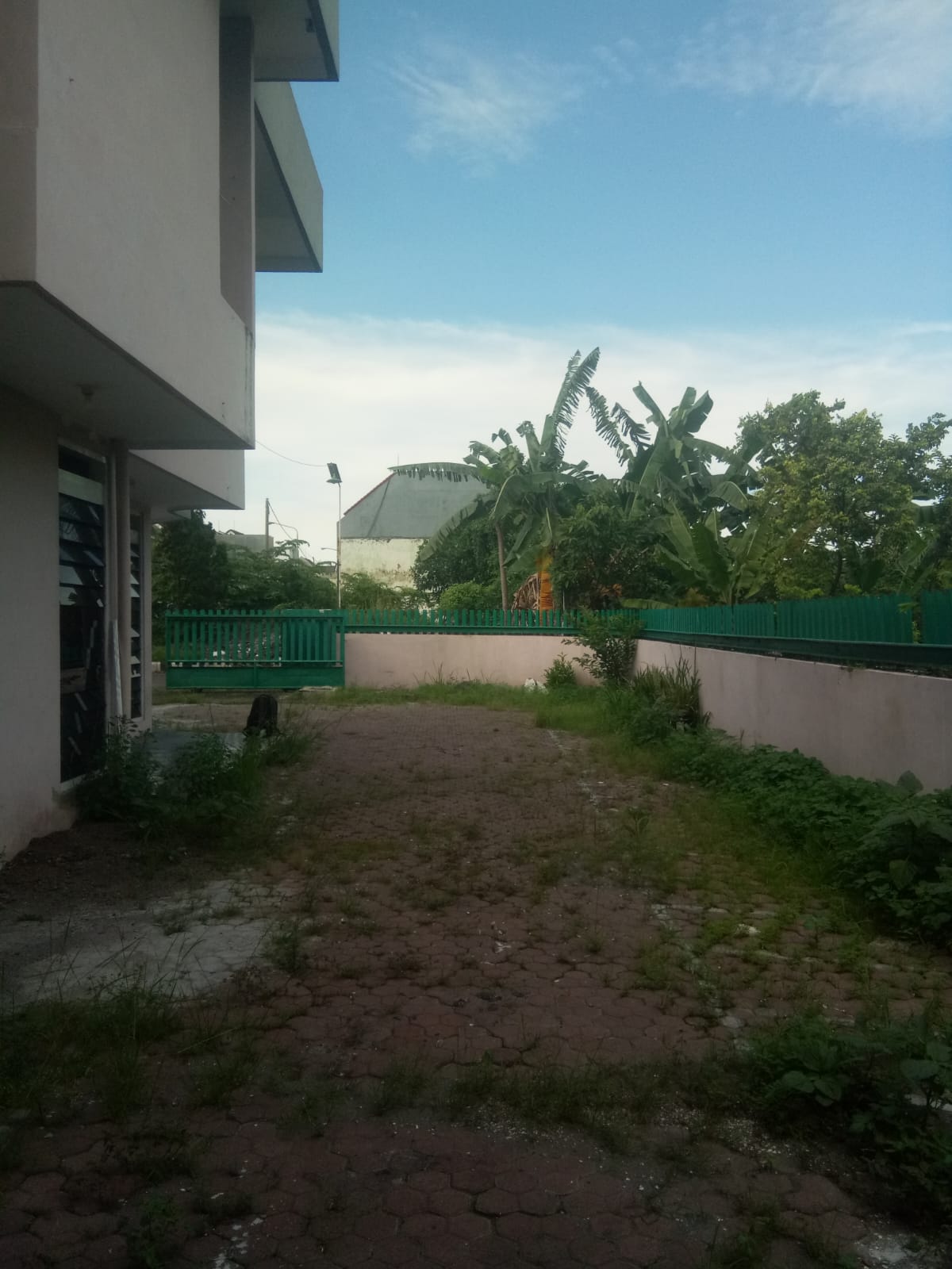 Jual/Sewa Rumah Hook Strategis Cocok Untuk Hunian/Kantor di Surabaya Selatan - Thumbnail 4