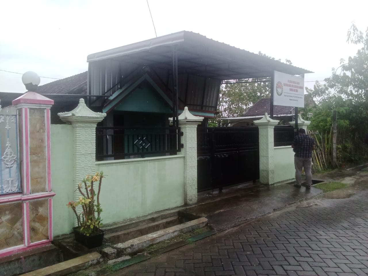 Dijual Lelang Rumah Murah dan Dekat Pasar di Campur Rejo Bojonegoro - Image 1