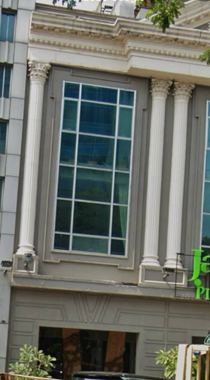 Disewakan Ruko 4 Lantai Hadap Jalan Raya di Office Park Bukit Darmo Golf Surabaya Barat - Image 1