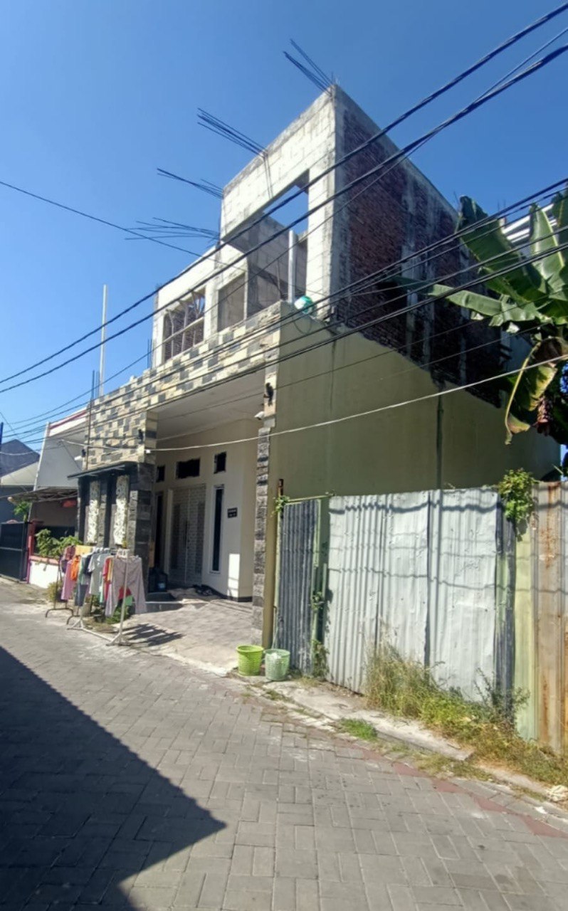 Dijual Cepat Rumah Lelang Lokasi Strategis di Surabaya Timur - Image 1