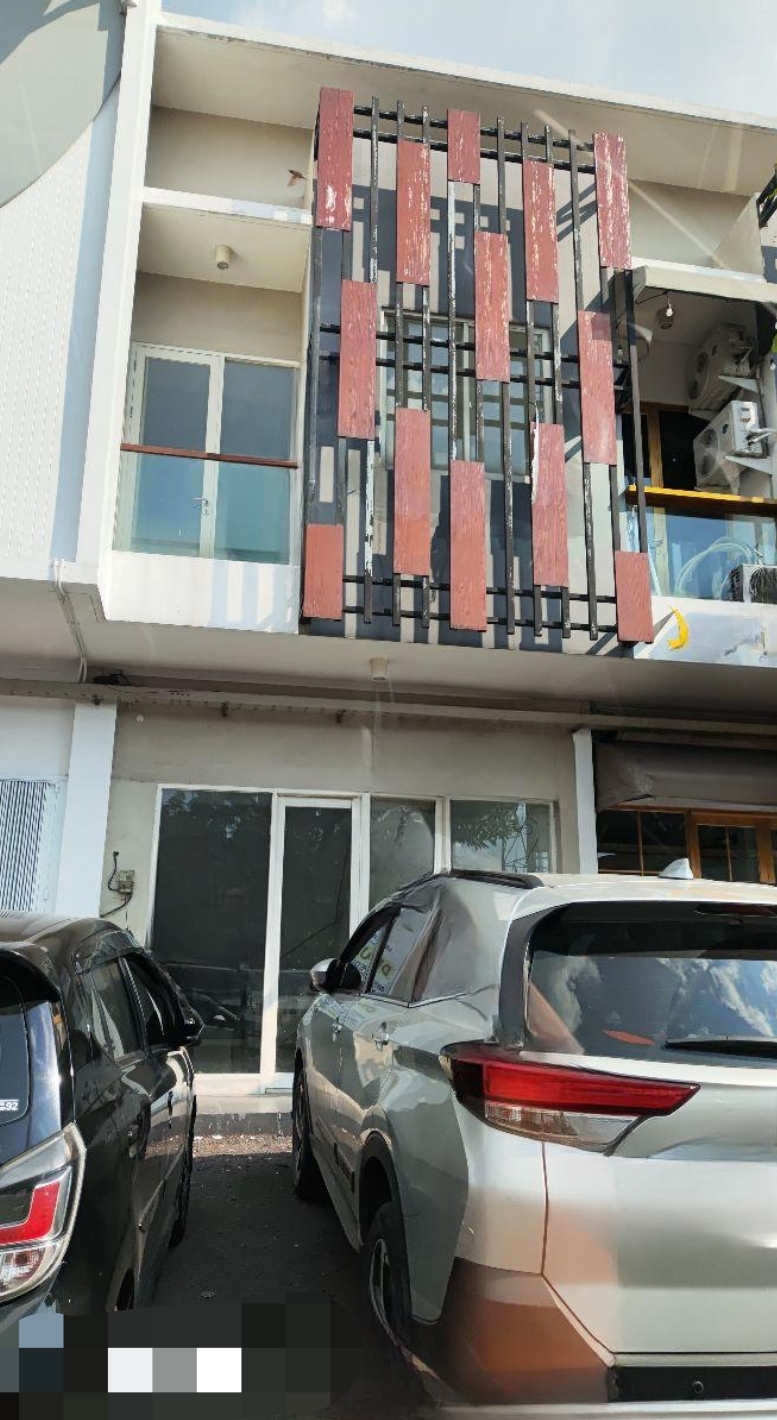 Dijual Ruko 2 Lantai Lokasi Strategis di North Citraland Surabaya Barat - Image 1