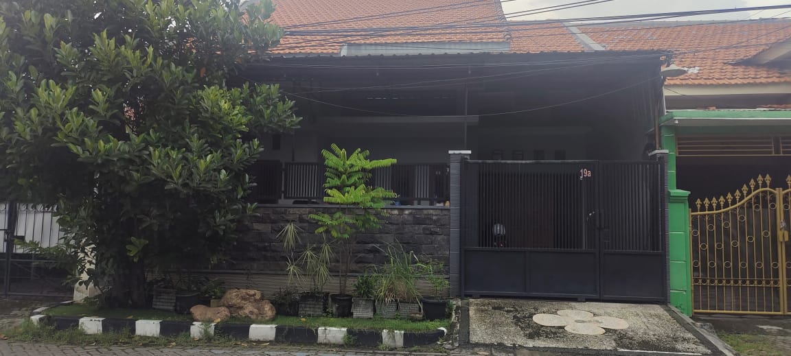 Dijual Rumah Luas dan Strategis Turun Harga di Margorejo Tangsi Surabaya Selatan - Image 1