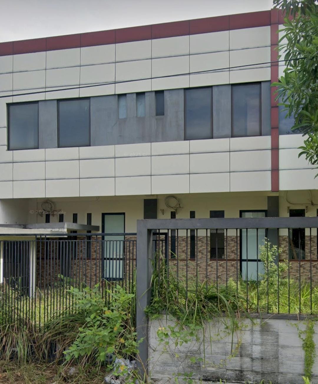 Jual Rumah Usaha 2 Lantai Lokasi Premium Strategis Surabaya Pusat - Thumbnail 2