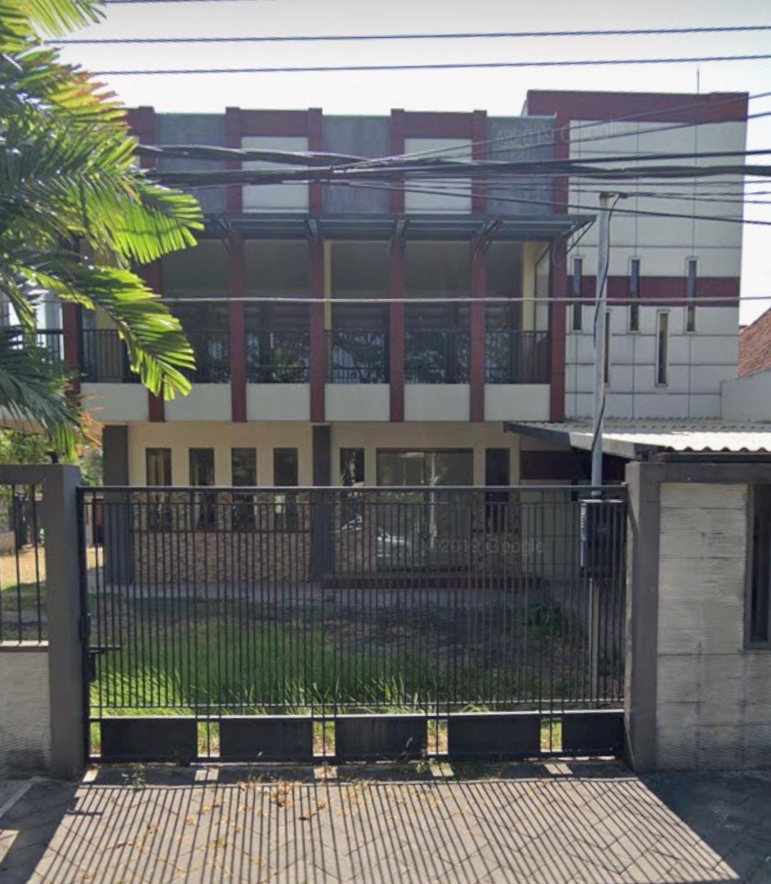 Jual Rumah Usaha 2 Lantai Lokasi Premium Strategis Surabaya Pusat - Thumbnail 3