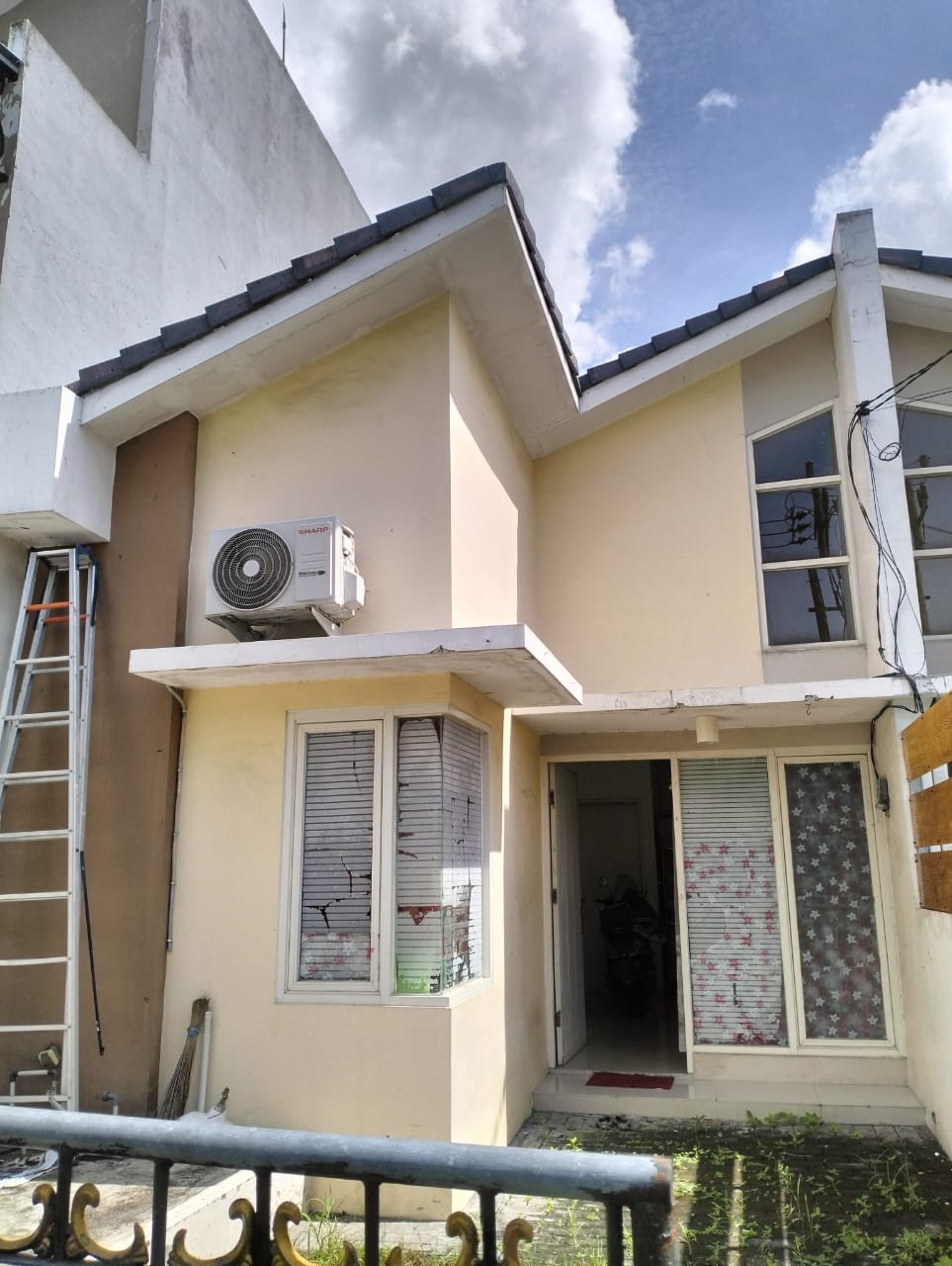 Dijual Rumah Siap Huni di Perumahan Golden Berry Regency Menganti Gresik - Image 1
