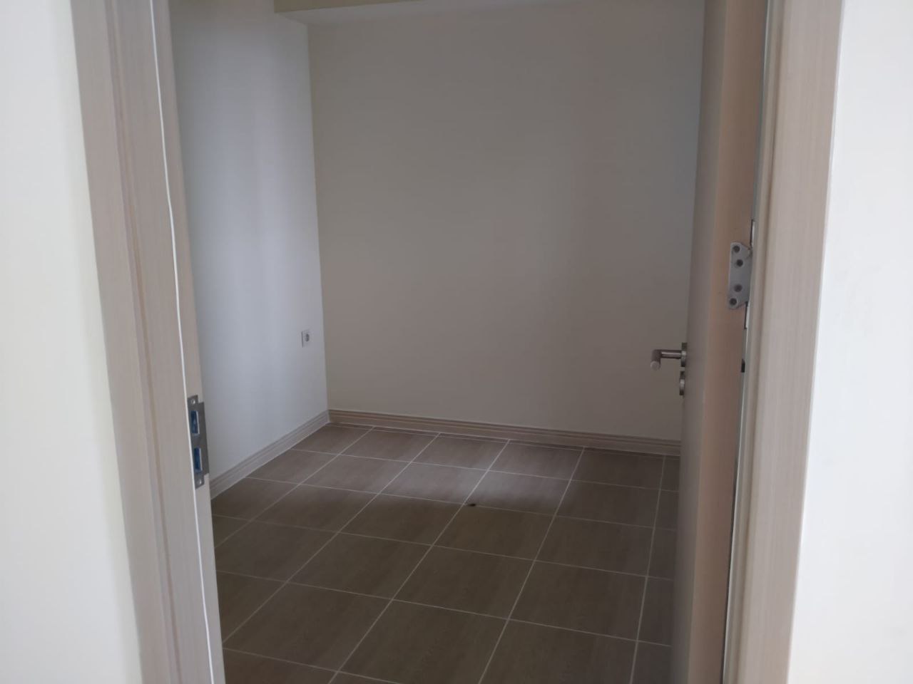 Dijual Apartemen 2BR Siap Huni Fasilitas Lengkap di Silverlake Meikarta Cikarang Bekasi - Thumbnail 4