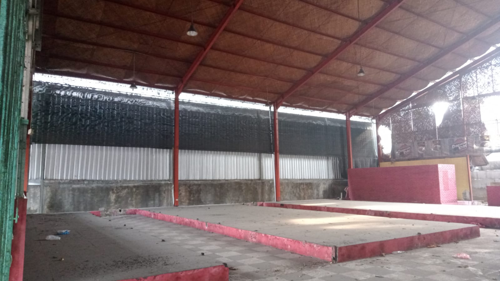 Disewakan Gedung Strategis di Raya Sambikerep Surabaya Barat - Image 1