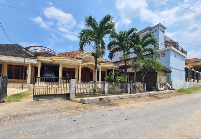 Dijual Rumah Lelang Nyaman di Klampis Bangkalan Cocok Untuk Investasi - Image 1