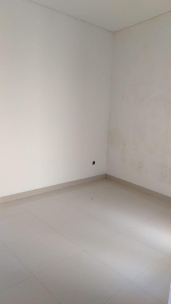 Dijual Rumah Siap Huni Lokasi Strategis di Garden Village Surabaya Timur - Thumbnail 4