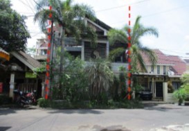 Dijual Rumah Lelang Strategis di Jalan Mojopahit Jember – Bisa KPR - Image 1