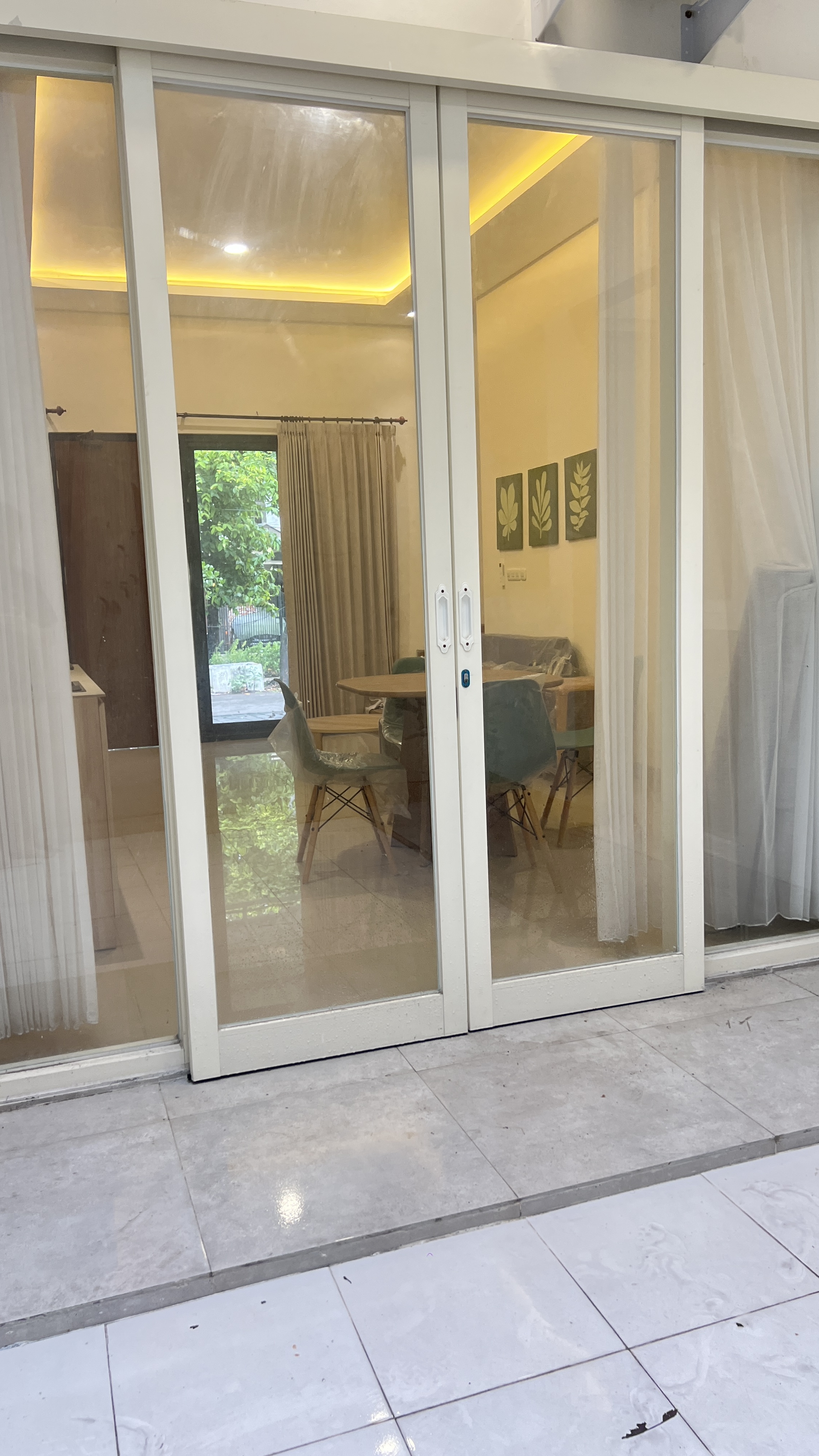 Dijual Rumah Siap Huni di Rungkut Menanggal Harapan Surabaya Lokasi Strategis - Image 1