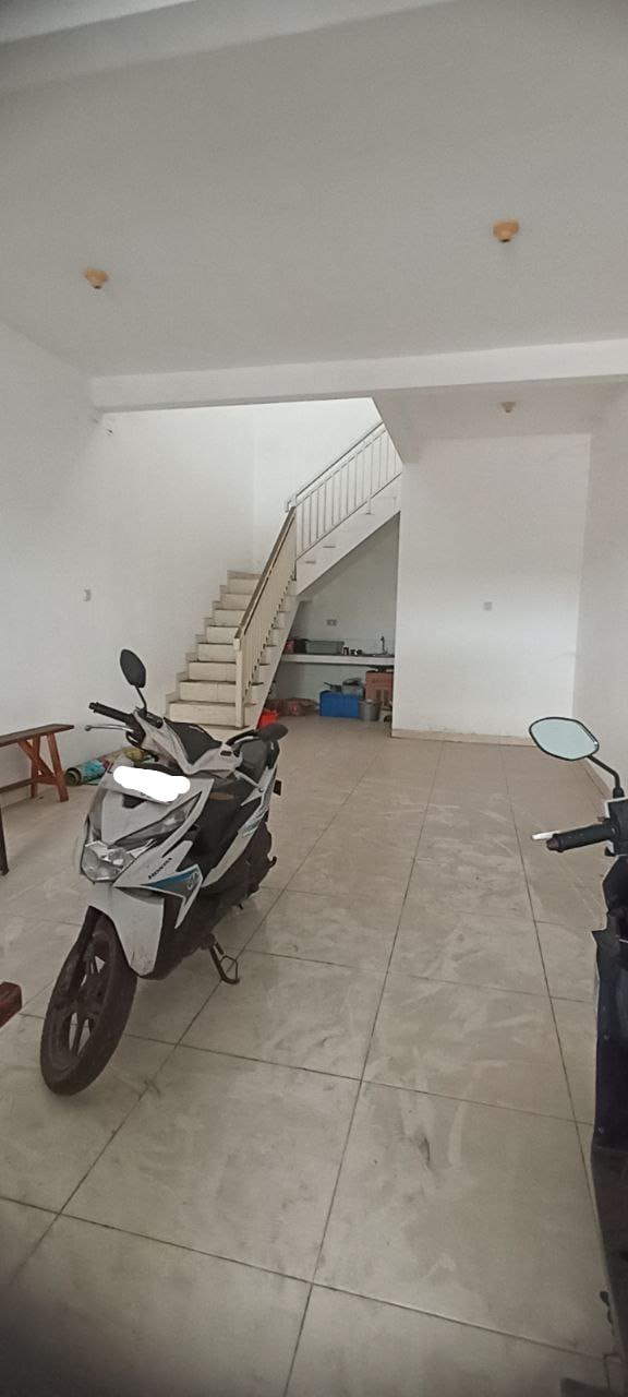 Disewakan Ruko Komersial Strategis Raya Balongsari Tama di Surabaya Barat - Thumbnail 2