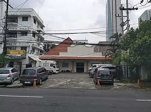 Dijual Gedung Lelang Ex Klinik Lokasi Dekat Tunjungan Plaza Surabaya - Image 1