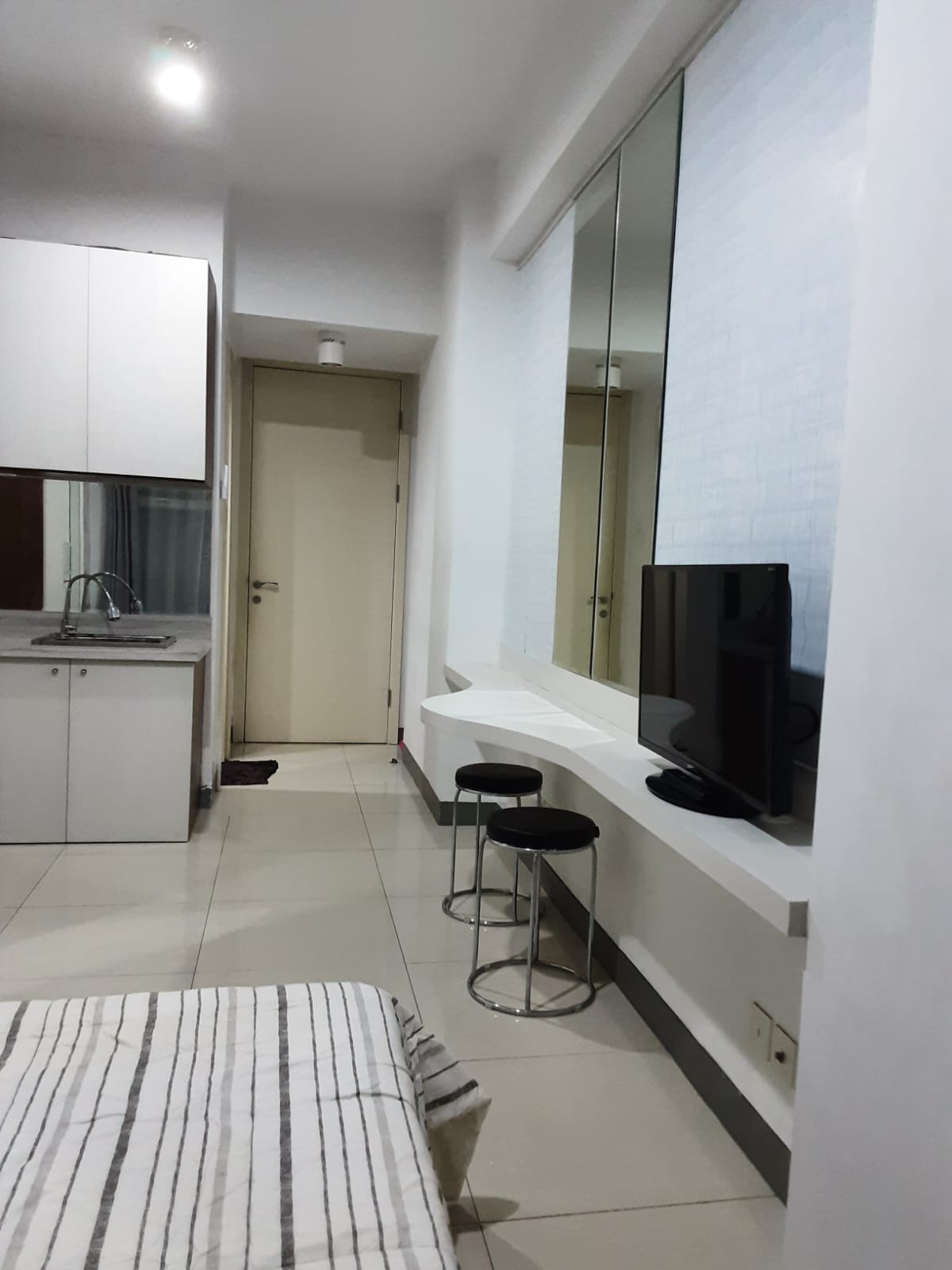 Jual Apartemen Studio Full Furnished Anderson Connecting Supermall Surabaya - Thumbnail 3