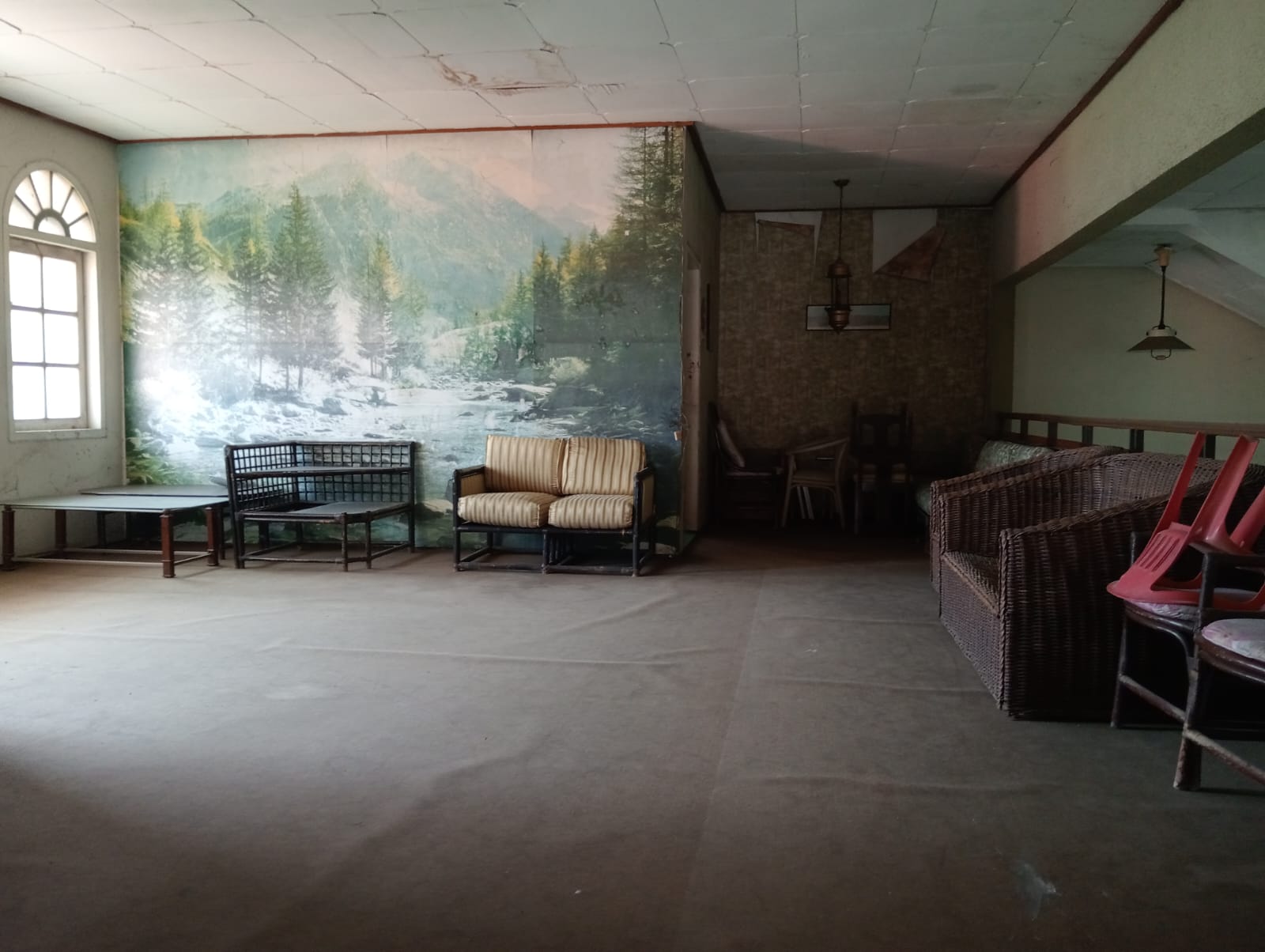 Dijual Rumah Luas di Kupang Indah Surabaya Cocok untuk Hunian atau Investasi - Thumbnail 4