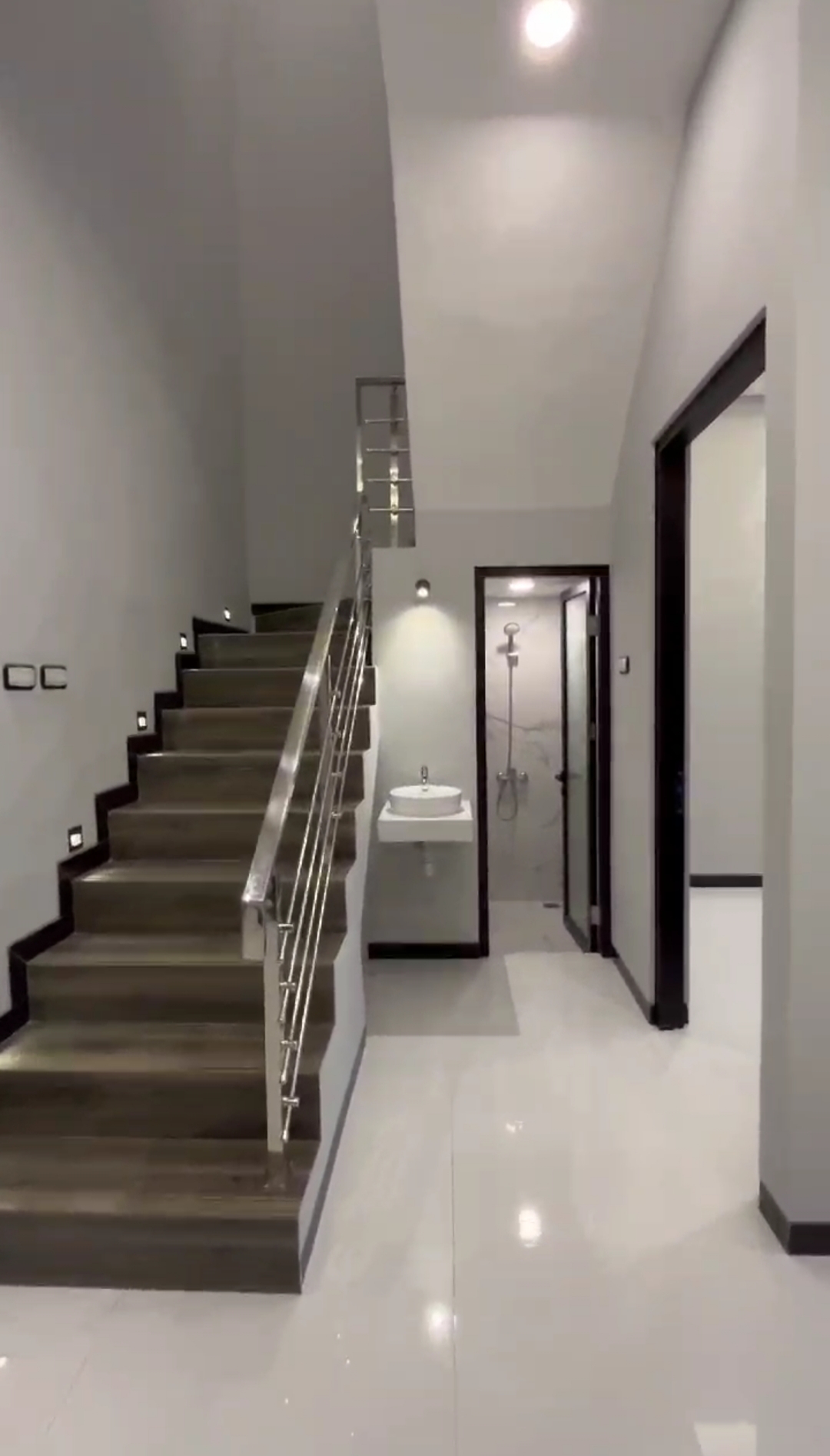 Dijual Rumah Baru Minimalis di Mulyosari Surabaya Timur - Thumbnail 4