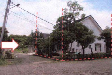 Dijual Lelang Rumah KPR Lokasi Strategis Dekat Alun-Alun Gresik - Image 1