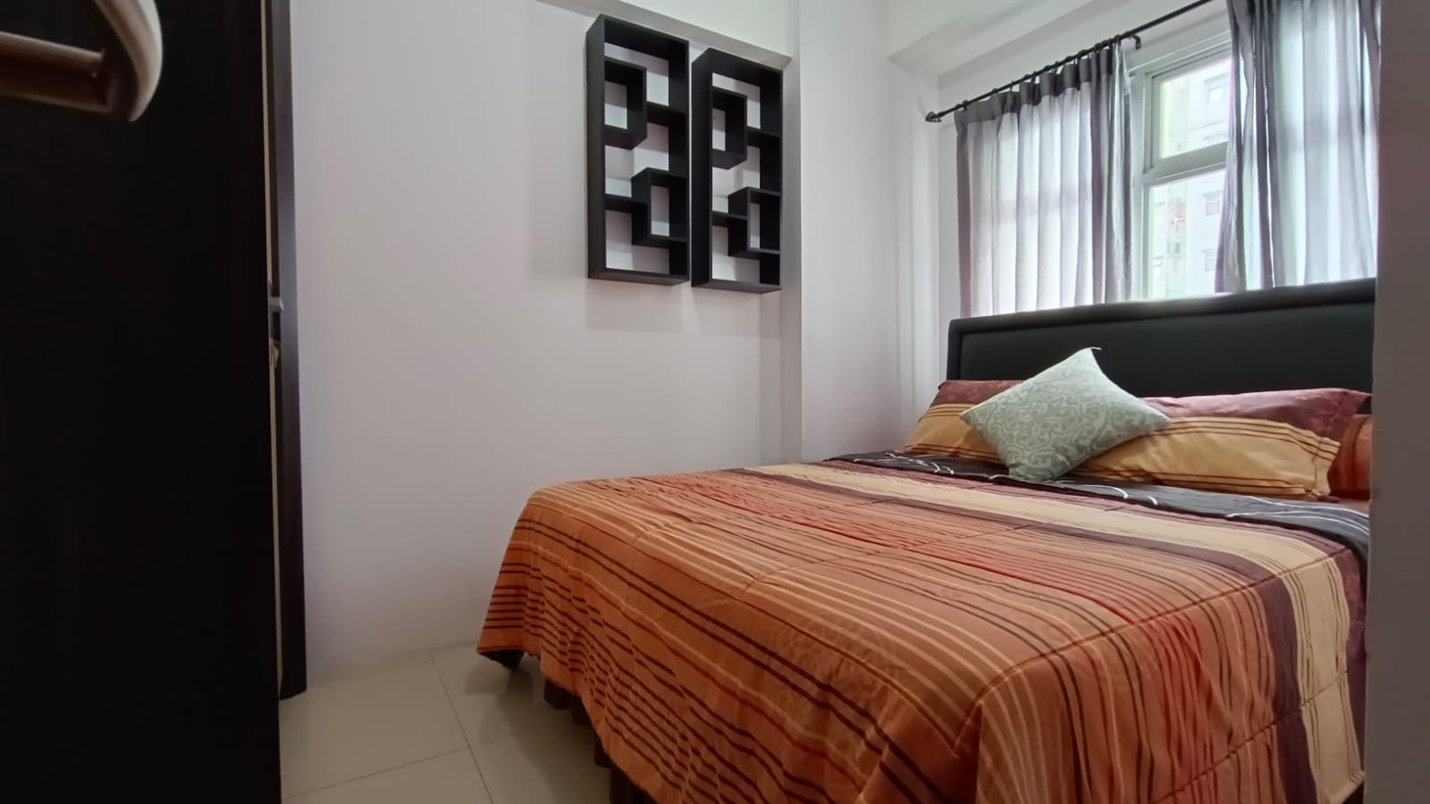 Dijual Unit Apartemen Gunawangsa MERR View Kolam Renang di Surabaya Timur - Thumbnail 2