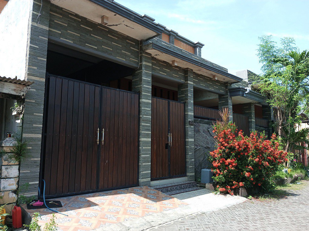 Jual Lelang Rumah Lokasi Strategis Dekat Lingkar Timur dan Pasar Sidoarjo - Image 1
