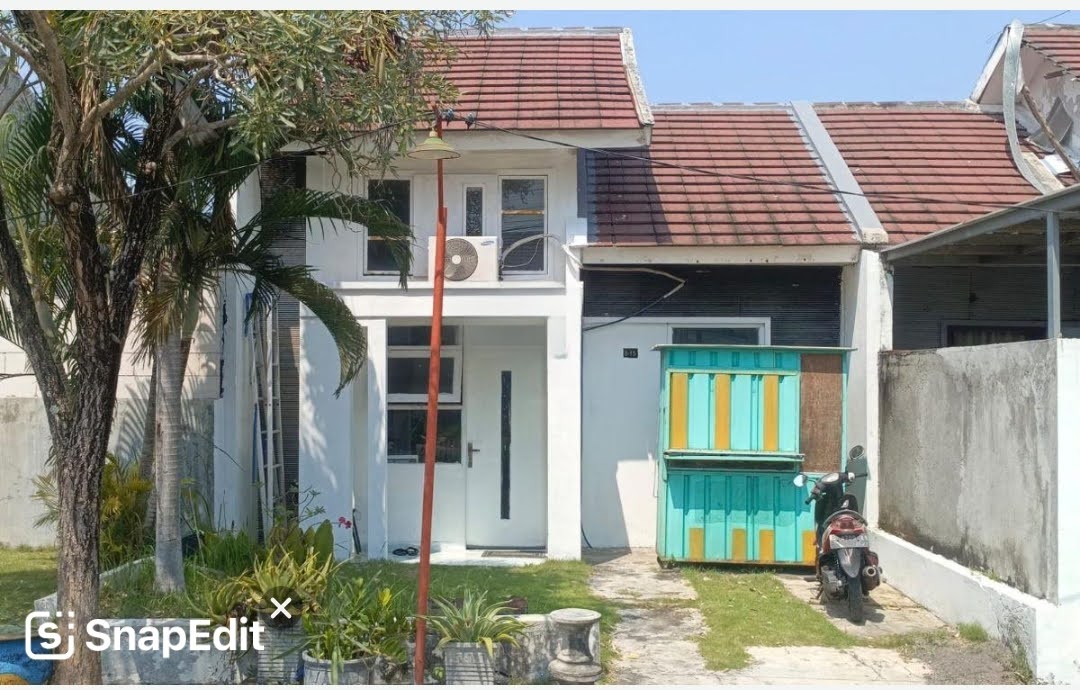 Dijual Rumah Siap Huni di Jalan Kembar Utama Surabaya Barat - Image 1